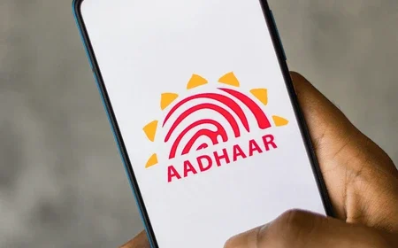 User checking Aadhaar card mobile number verification status online